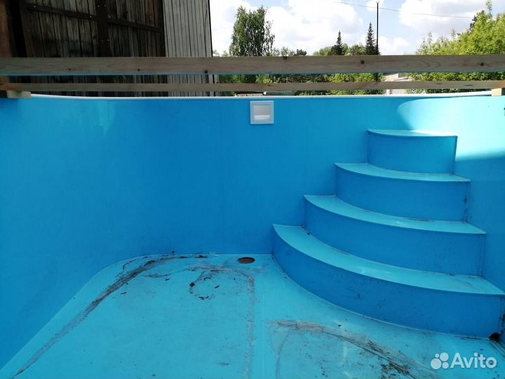 Бассейн цельный