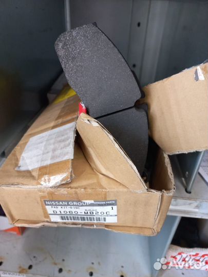 Тормозные колодки Ниссан Кабстар Nissan F24