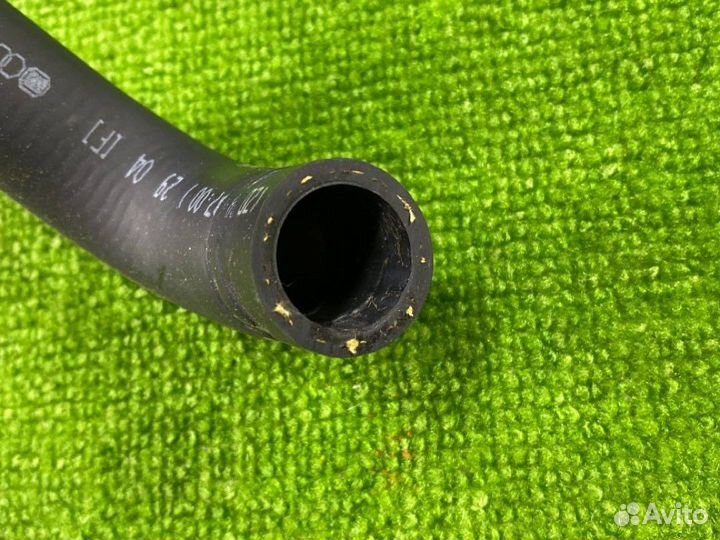 Шланг системы охлаждения Volkswagen Passat B5 AZM