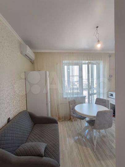 1-к. квартира, 35 м², 4/4 эт.