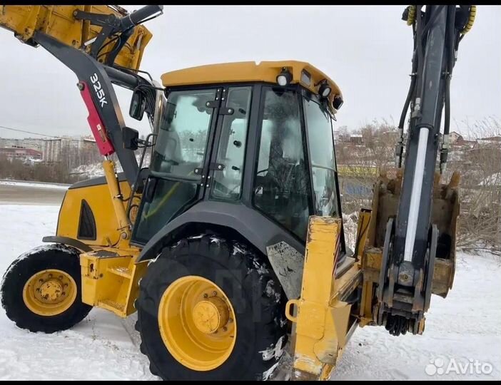 Экскаватор-погрузчик John Deere 325K, 2012