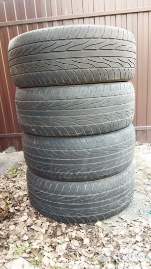 Maxxis MA-Z4S Victra 245/50 R20