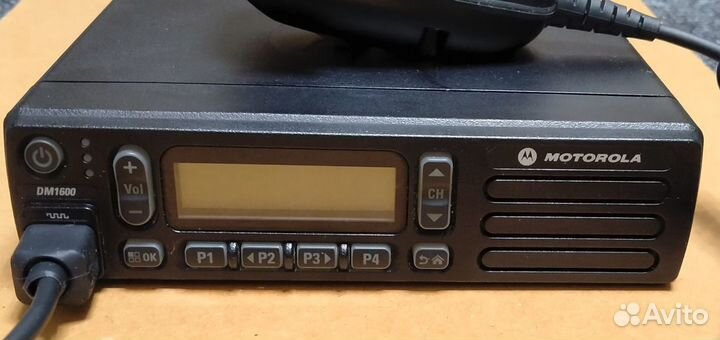 Радиостанция Motorola DM1600