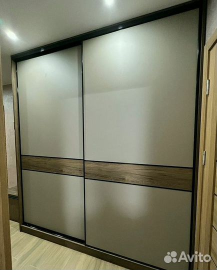 Шкаф купе на заказ / Встроенный шкаф купе / Шкаф