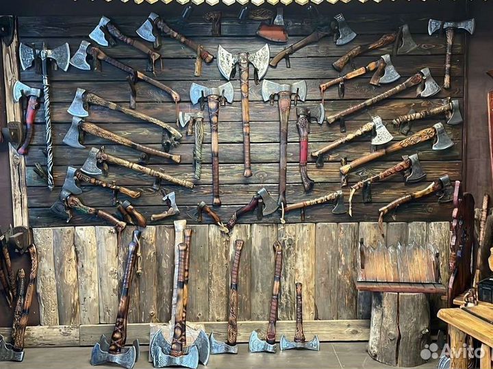 Топор кованый ручной работы