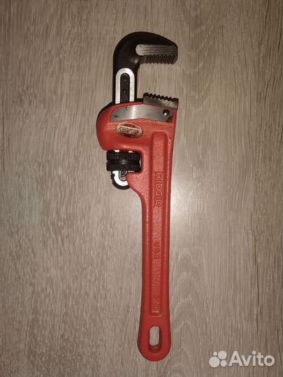 Трубный ключ ridgid 8