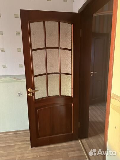 Двери межкомнатные с коробкой деревянные