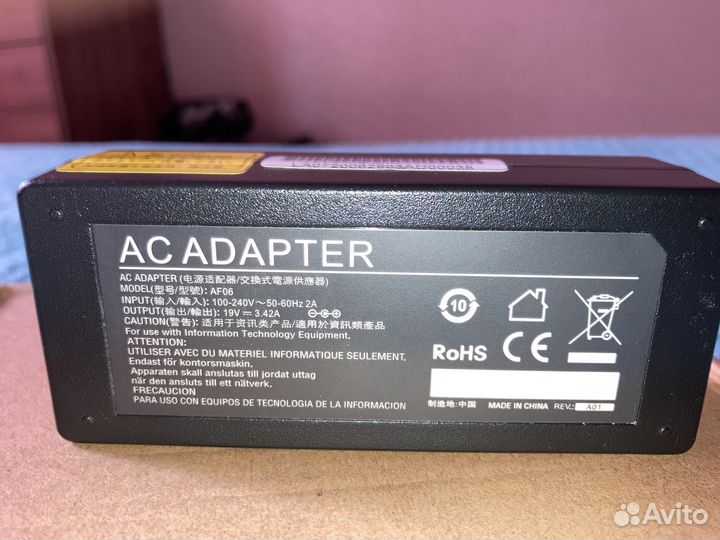 Зарядка для ноутбука acer AC adapter (новая)