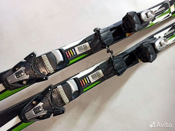 Горные лыжи 140 с ботинками 36 отличное состояние