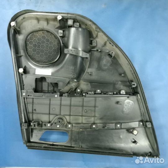 Обшивка (карта) задней правая двери Mazda 3 Bl