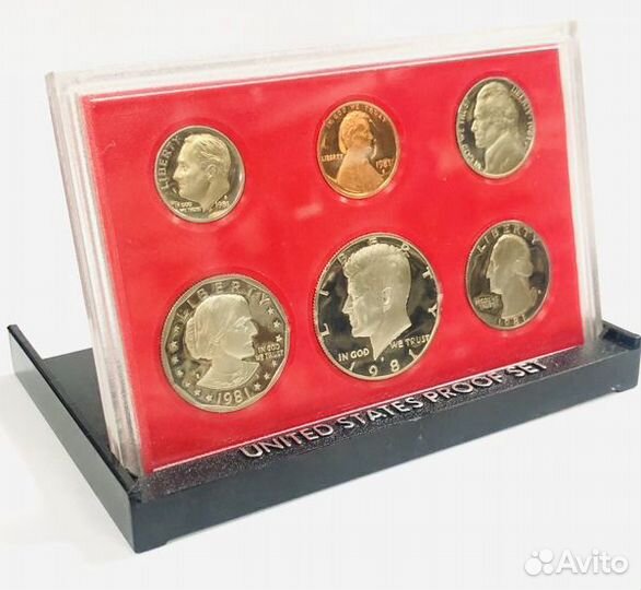 Годовой набор монет. США 1982 год и 1981 год