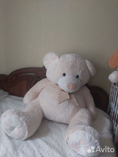 Плюшевый медведь новый