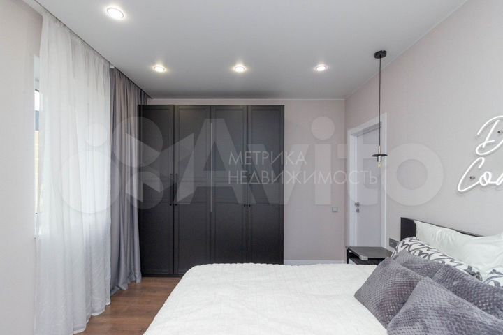 3-к. квартира, 85 м², 14/17 эт.