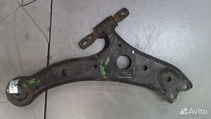 Рычаг подвески Toyota Camry V40, 2011