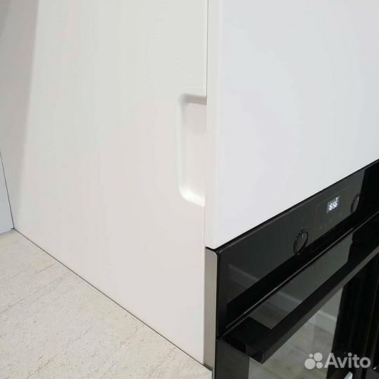 Угловая кухня из мдф на заказ под ключ Омск