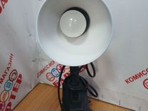 Лампа настольная UF-301