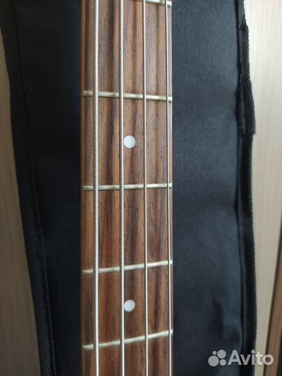 Бас гитара ibanez + комбик
