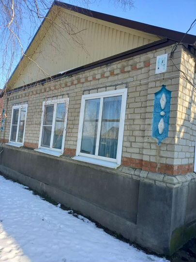 Дом 100 м² на участке 8 сот.