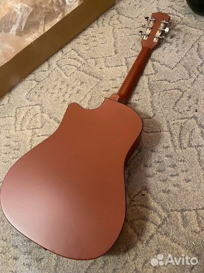 Гитара акустическая