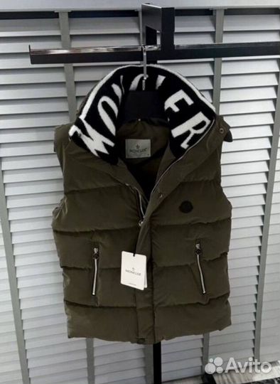 Жилетка Moncler