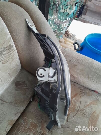 Фары тойота вокси