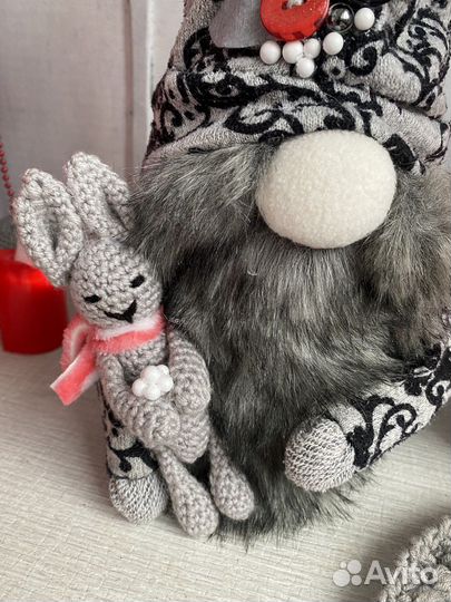 Новогодний гномик с зайцем Поделка