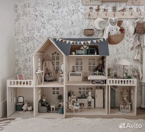 Домик кукольный