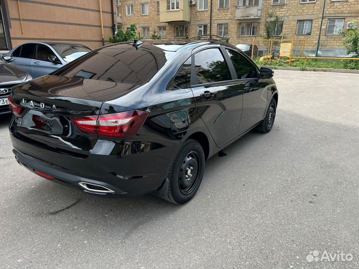 LADA Vesta 1.8 CVT, 2024, 7 000 км