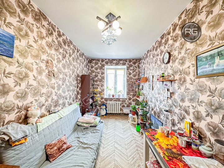 5-к. квартира, 108 м², 5/5 эт.