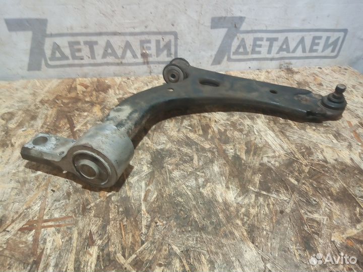 Рычаг передний нижний Ford Fusion 2007