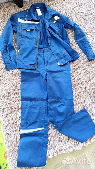 Костюм мужской 