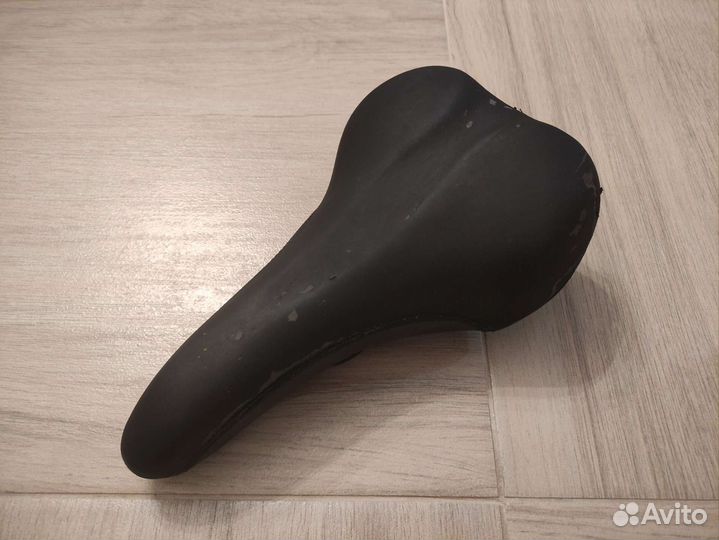 Велосипедное седло