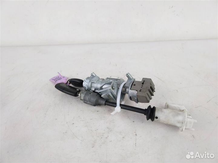 Личинка замка зажигания с ключами форд фокус 2 20