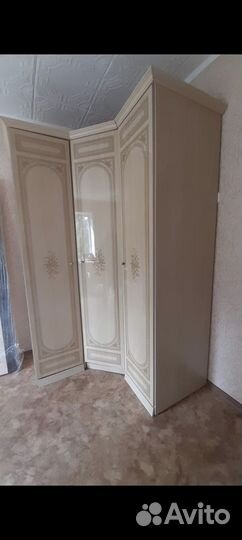 Угловой шкаф Шатура Марта