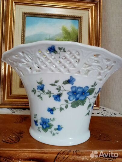 Ваза-корзинка, конфетница, кашпо. Германия, винтаж