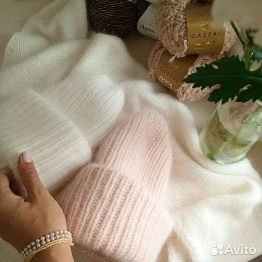 Шапка женская вязаная ручная работа