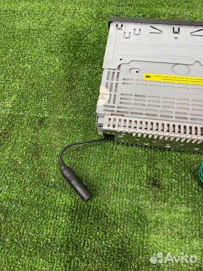 Магнитола Renault Logan седан 1.6 K7MC697 (84