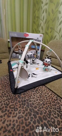 Развивающий коврик tiny love