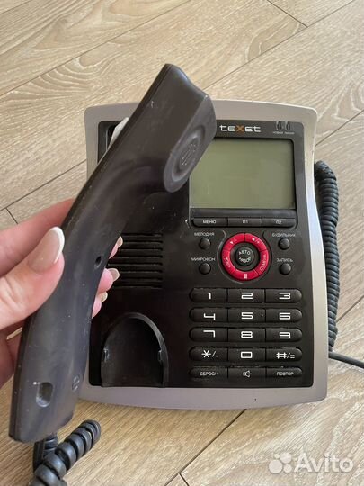 Проводной домашний, стационарный телефон