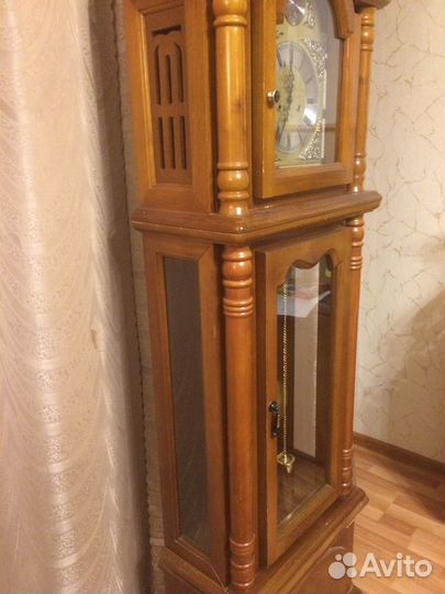 Часы напольные