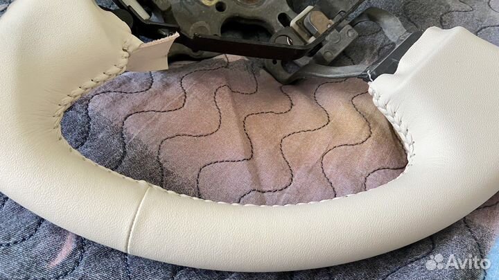 Руль Toyota Corolla. Перетянут