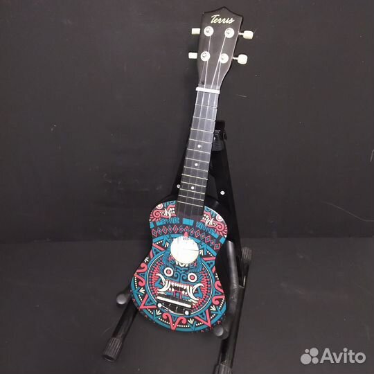 Укулеле-сопрано terris с принтом
