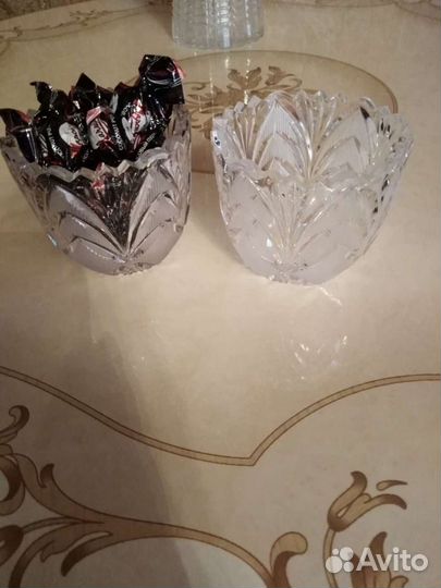 Хрустальная ваза