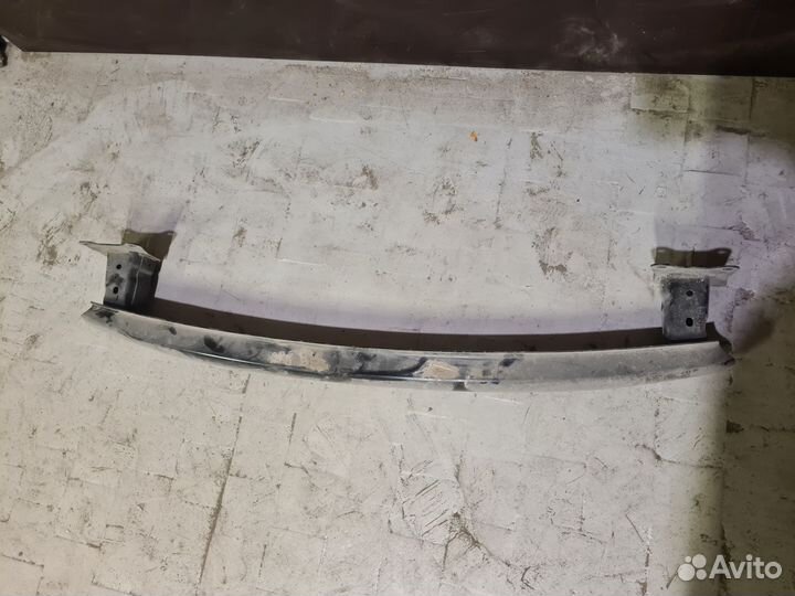 Усилитель заднего бампера для Skoda Octavia A5