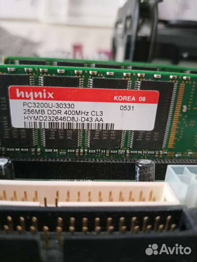 Материнская плата