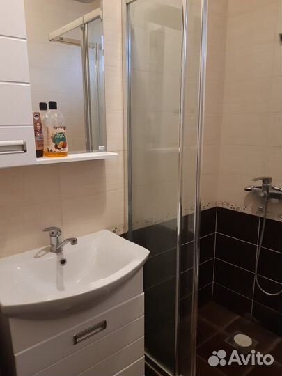 Комплекс шиномонтаж, кафе, гостиница, автомойка