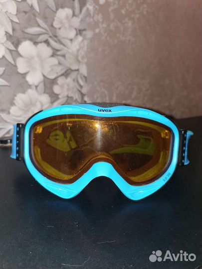 Очки горнолыжные
