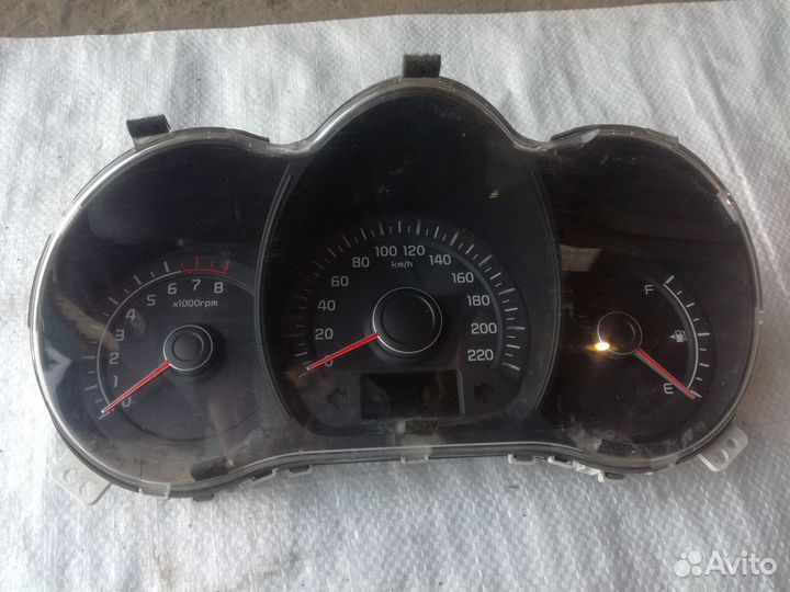 Щиток приборов Киа Рио 3