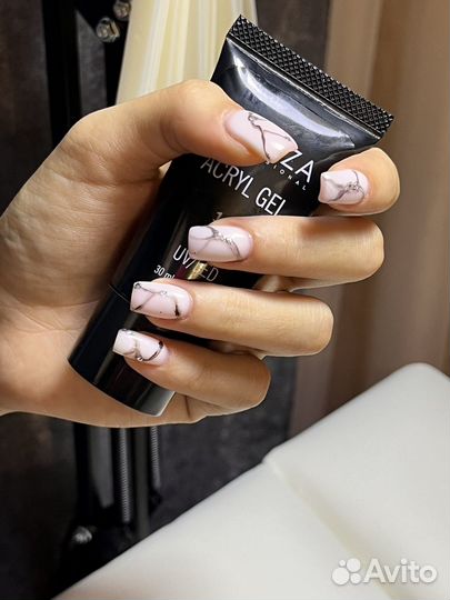 Мастер маникюра