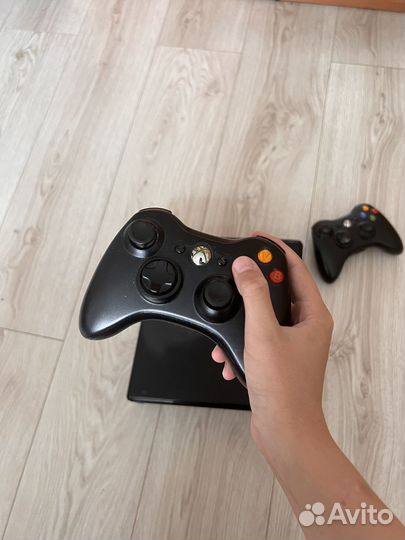 Игоровая приставка Xbox 360 S Console